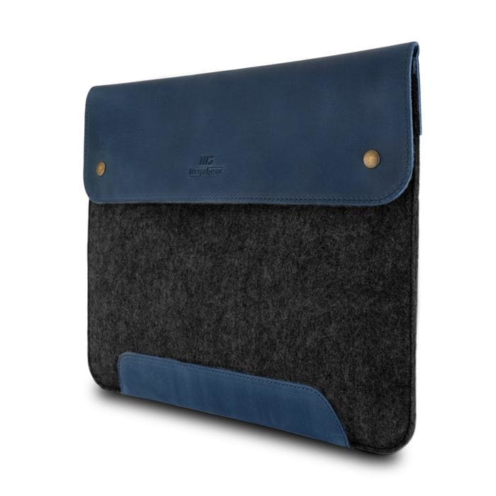 MegaGear Fine Leather and Fleece Sleeve Bag for MacBook Pro, MacBook Air and iPad Case